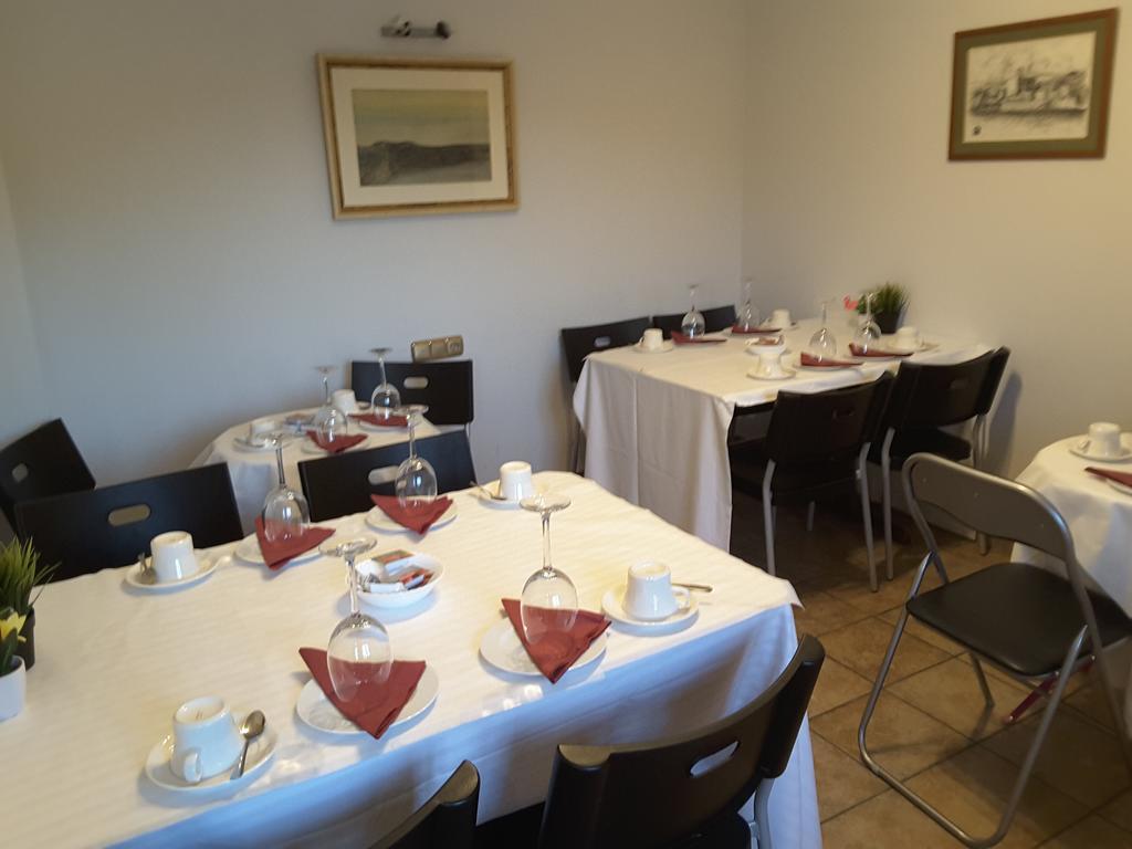 Hostal Jai Alai Leitza  Buitenkant foto