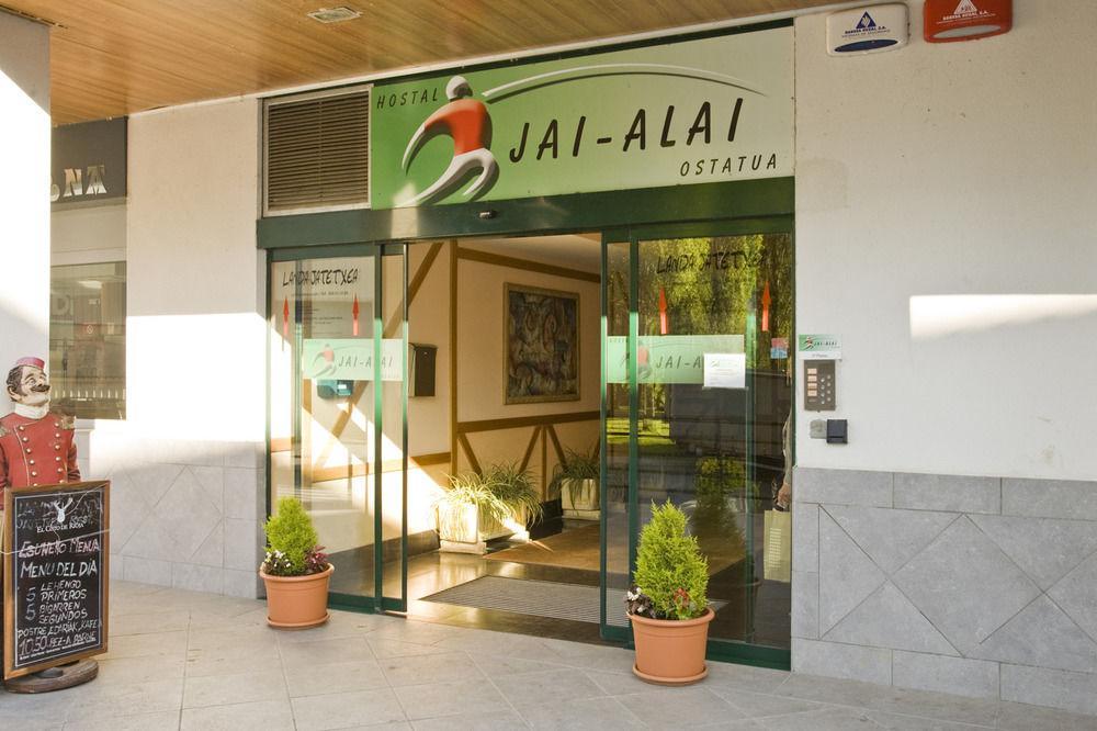 Hostal Jai Alai Leitza  Buitenkant foto